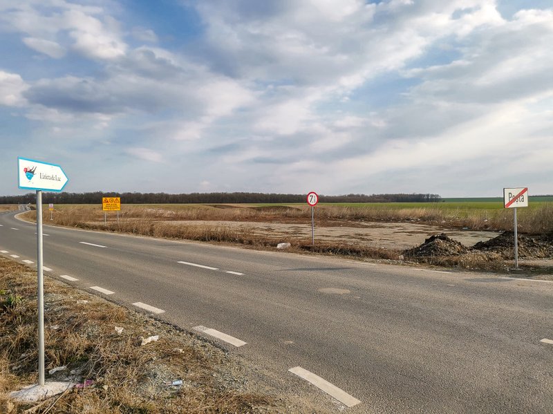 Ilfov Cernica posta teren intravilan la asfalt si statie autobuz